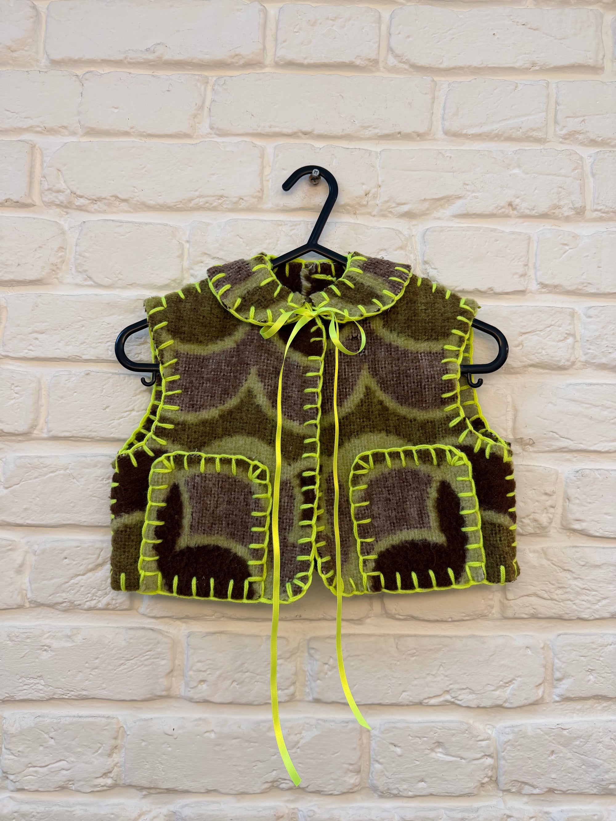 Kid's Blanket Vest Pattern