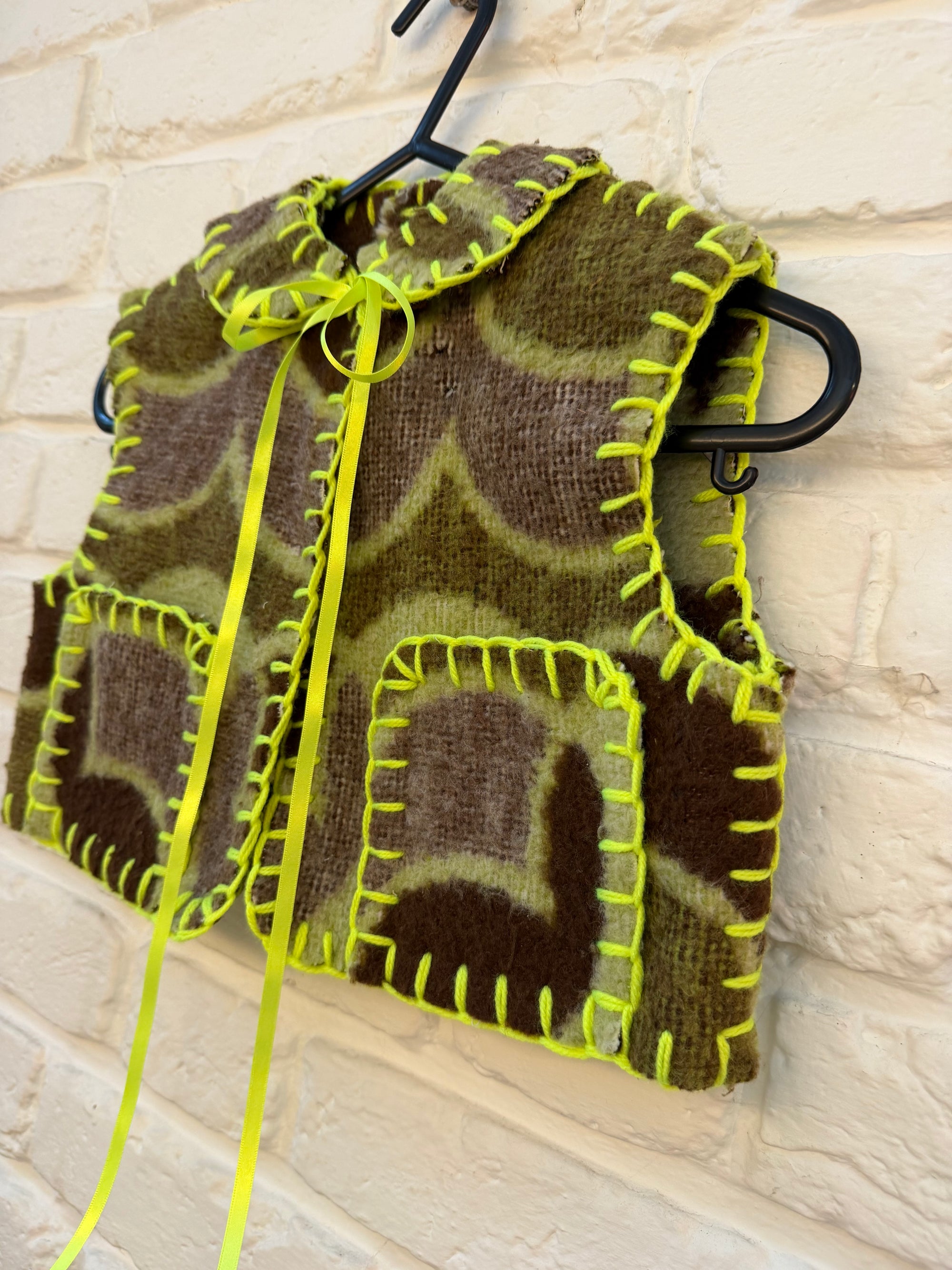 Kid's Blanket Vest Pattern